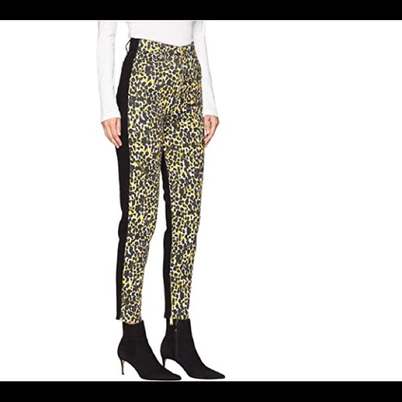 SHIPPED TO SELL AT THE REAL REAL! - Picture 3 of 9